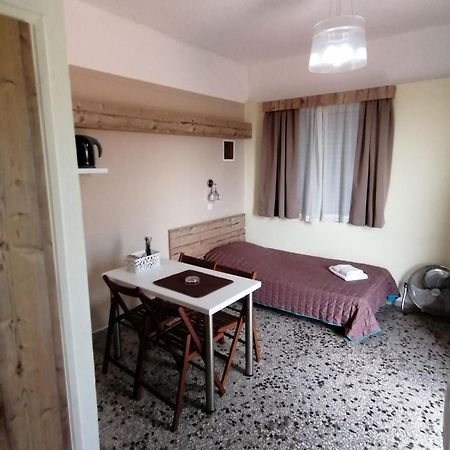 Villa Teo Kalamata Esterno foto